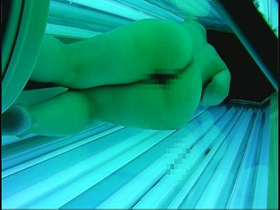 日焼けサロン！店長による盗撮映像流出4時間76人　サンプル画像05